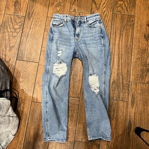 Holister mom jeans